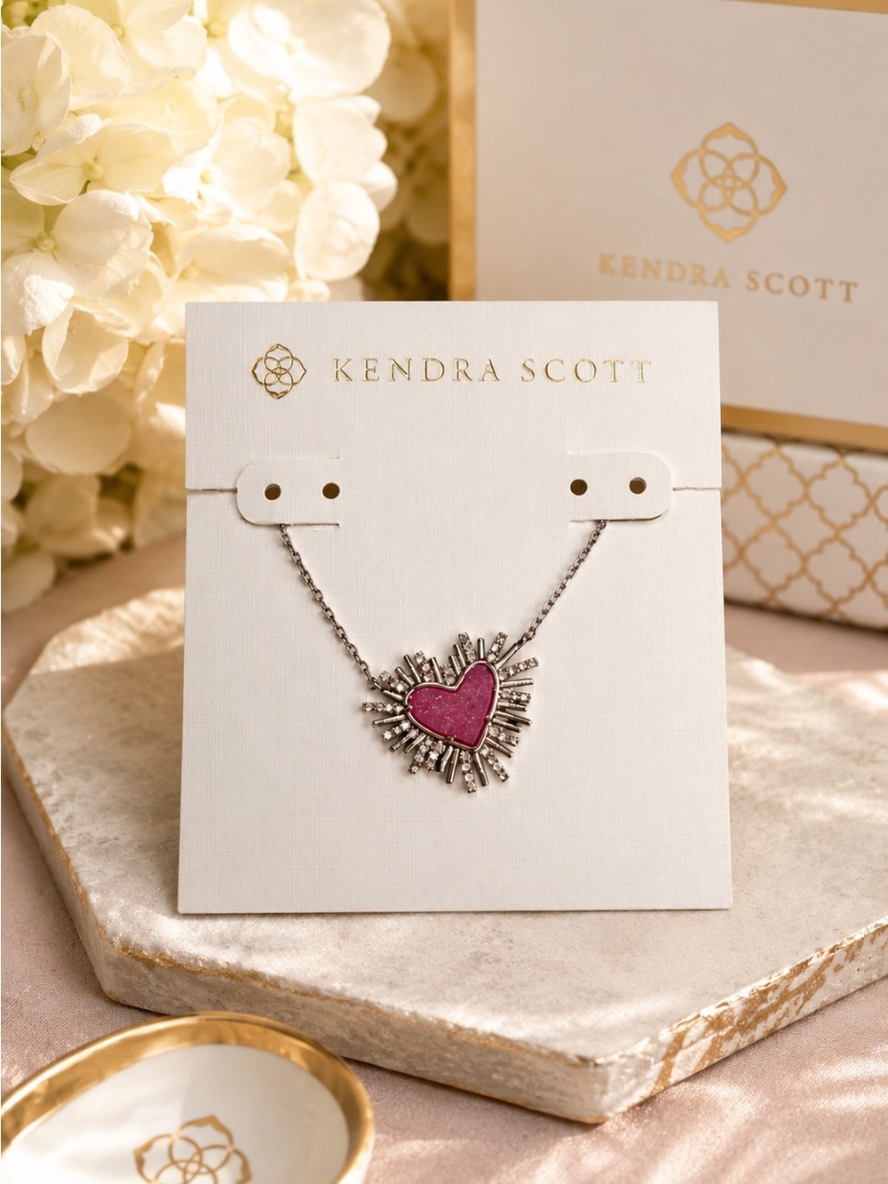 Kendra Scott Pink Heart Radiant Pendant Necklace – Silver Tone